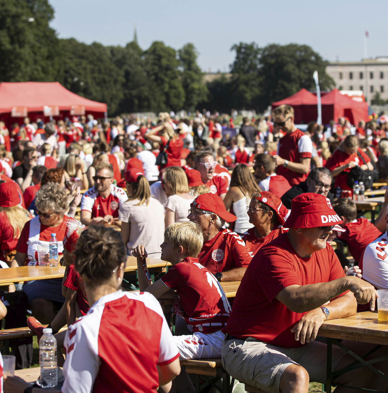Fanzone f r tr ningskampen mellem Danmark og Brasilien den 24. juni 2022 i Parken, K benhavn. Foto: Claus Birch.