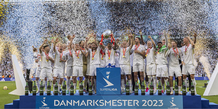 [DK=20230604: FC K benhavn spillere jubler med pokalen] [UK=20230604: FC Copenhagen players celebrate with the trophy]