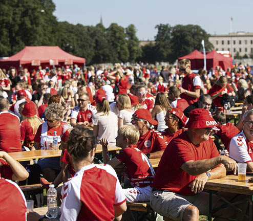 Fanzone f r tr ningskampen mellem Danmark og Brasilien den 24. juni 2022 i Parken, K benhavn. Foto: Claus Birch.